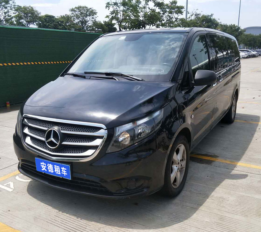 奔馳威霆7座豪華商務(wù)